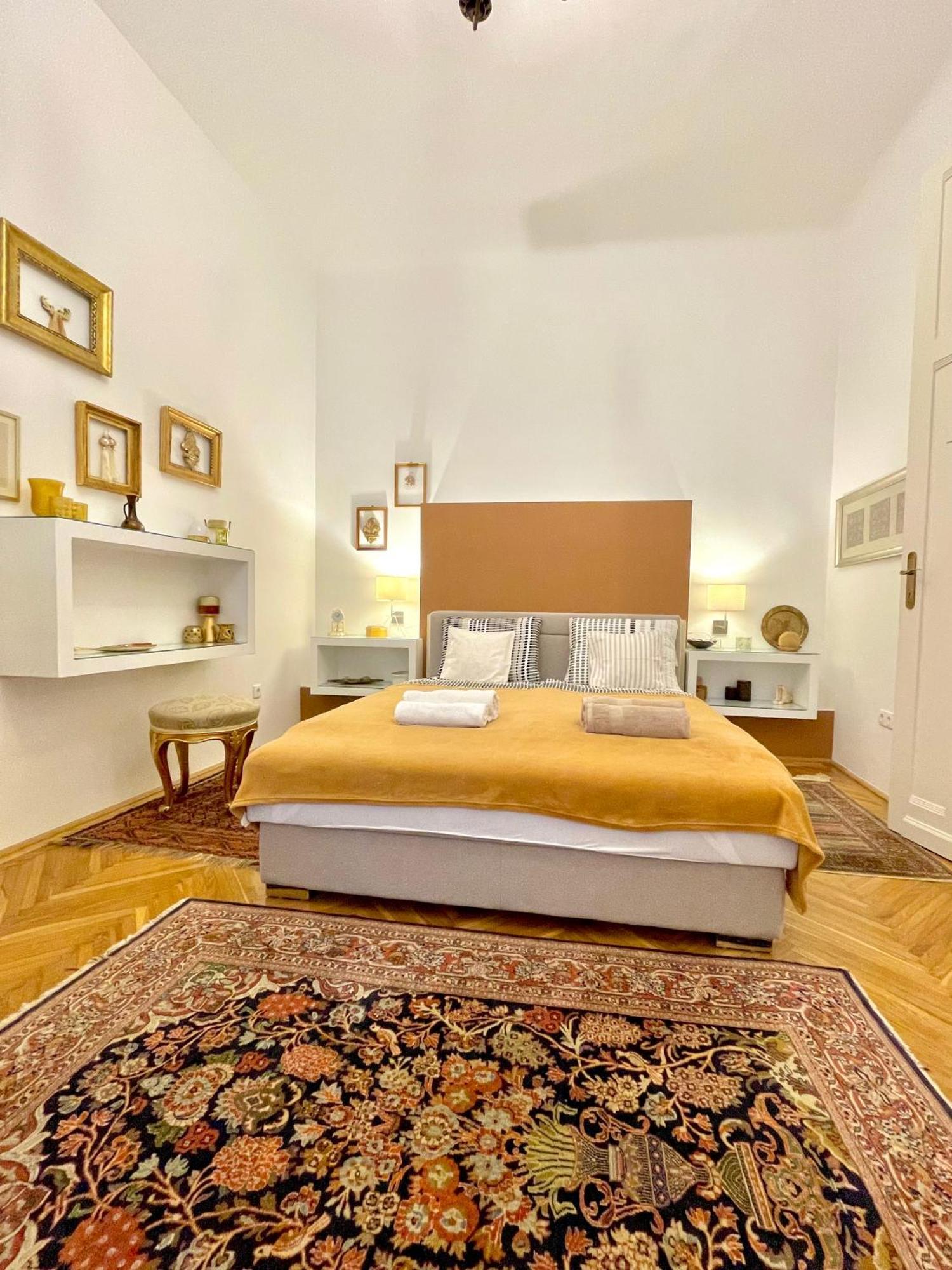 Gold Pearl Apartment 2 Rooms At St Stephen' S Basilica บูดาเปสต์ ภายนอก รูปภาพ