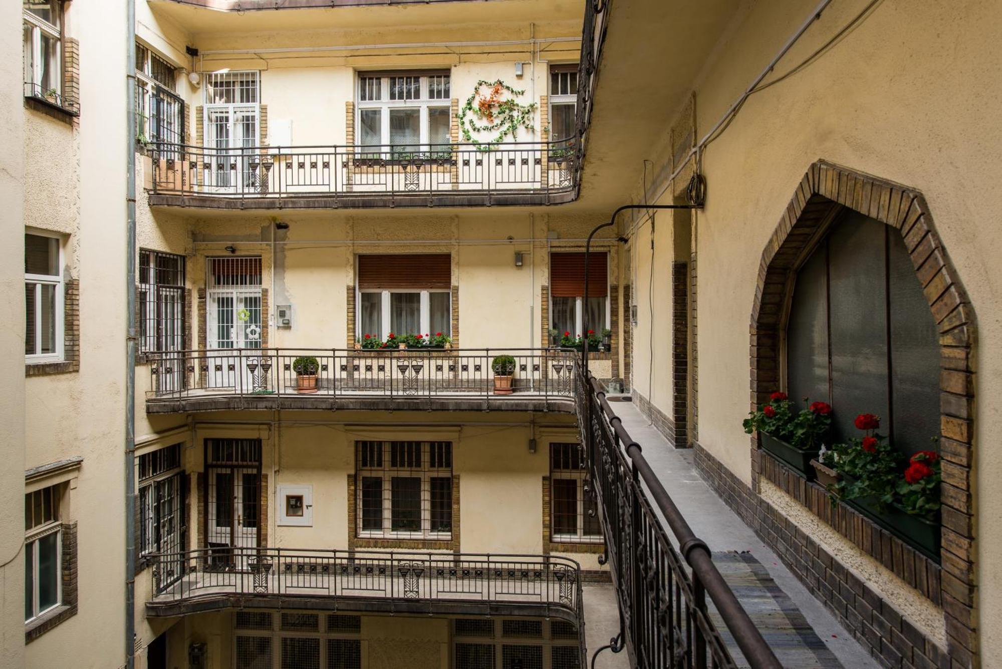Gold Pearl Apartment 2 Rooms At St Stephen' S Basilica บูดาเปสต์ ภายนอก รูปภาพ